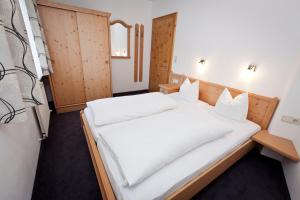 Postel nebo postele na pokoji v ubytování Ferienhaus Auer