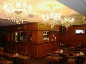 Lounge o bar area sa Hotel Montecarlo