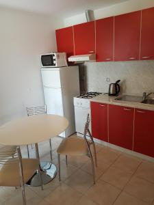 Köök või kööginurk majutusasutuses Kilic Apartments