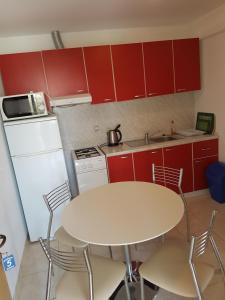 Köök või kööginurk majutusasutuses Kilic Apartments
