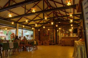 Restaurace v ubytování Jungle Village Bungalow