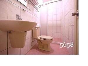 Vannituba majutusasutuses Hua Qiao De Jia