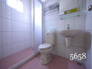 Vannituba majutusasutuses Hua Qiao De Jia