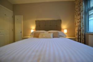 Ένα ή περισσότερα κρεβάτια σε δωμάτιο στο Charming 1 bed riverside apartment