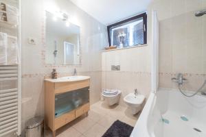 Ванная комната в Gorgeous apartment Dora