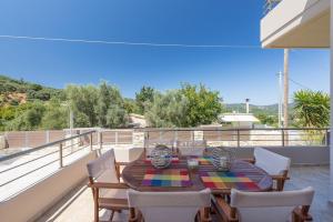 Μπαλκόνι ή βεράντα στο Villa Neaira