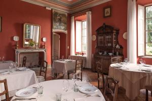 Restavracija oz. druge možnosti za prehrano v nastanitvi Albergo Real Castello