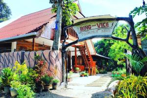 Zahrada ubytování BING-VICE Tourist Inn