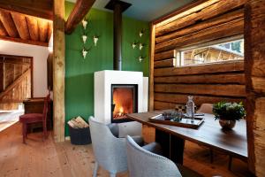Posezení v ubytování HochLeger - Chalet Refugium am Berg