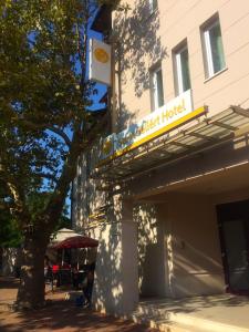 Hoone, kus hotell asub