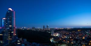 A general view of Isztambul or a view of the city taken from a szállodákat
