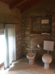 A bathroom at Agriturismo Spizzirò