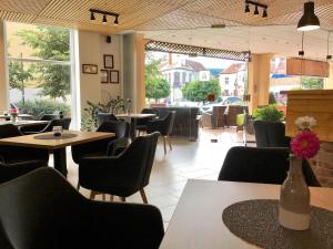 Posedenie v ubytovaní Hotel Irottkö