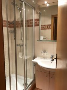 Ванная комната в Gasthof-Pension zur Klause