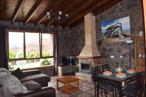 A seating area at Holiday Home El Brezal