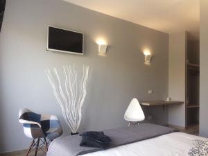 TV a/nebo společenská místnost v ubytování B&B Sorahnia - Design House