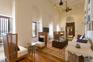 Телевизор и/или развлекательный центр в Park Hyatt Zanzibar