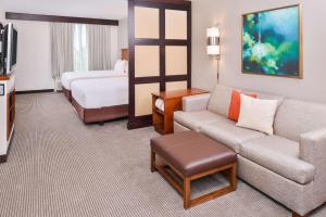 Hyatt Place Chesapeake