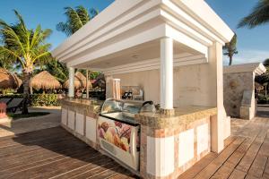 Balkón nebo terasa v ubytování Iberostar Waves Quetzal - All Inclusive
