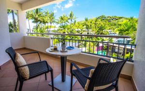 Rõdu või terrass majutusasutuses Port Douglas Peninsula Boutique Hotel - Adults Only Haven