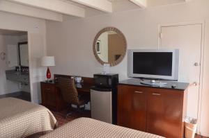 Photo de la galerie de l'établissement Americas Best Value Inn Augusta Historic Downtown, à Augusta