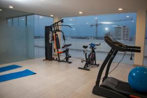 Fitness centrum a/nebo fitness zařízení v ubytování Downtown Apartments "Altos del Sur"