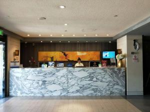 
The lobby or reception area at Jinjiang Inn Beijing Capital Airport
