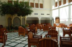 Amir Palace餐厅或其他用餐的地方