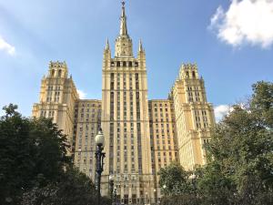 Imagen de la galería de KvartiraSvobodna - Apartment at Kudrinskaya Ploschad, en Moscú