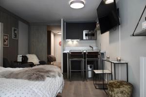 Eldhús eða eldhúskrókur á Little Suite Val d'Isère
