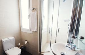 Kúpeľňa v ubytovaní Hotel Miramar Badalona