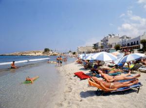 صورة لـ Heronissos Hotel في خيرسونيسوس