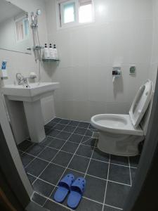 Koupelna v ubytování Bomgoro Guesthouse