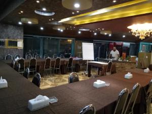 Restoran või mõni muu söögikoht majutusasutuses Isra Hotel