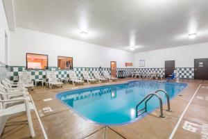 Gallery image of Super 8 by Wyndham Cloverdale IN in Cloverdale