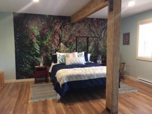 מיטה או מיטות בחדר ב-Cottonwood