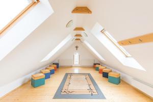 Istumisnurk majutusasutuses Jugendgästehaus Ulrichsberg