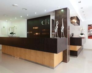 Vstupní hala nebo recepce v ubytování Cardal Hotel