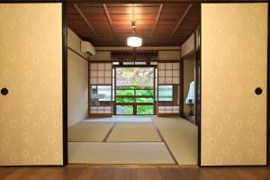 Gallery image of Gallery Nozawa Inn in Kyoto