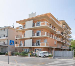 Το κτήριο όπου στεγάζεται  το ξενοδοχείο διαμερισμάτων