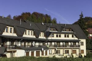 Το κτήριο όπου στεγάζεται  το διαμέρισμα