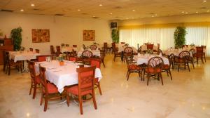 Restaurace v ubytování Fujairah Hotel & Resort
