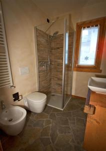 A bathroom at Chalet Teo e Marianna