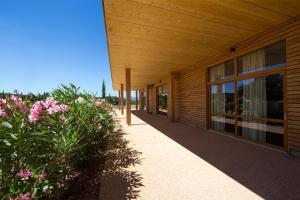 Photo de la galerie de l'établissement Mercure Aix-En-Provence Sainte-Victoire, à Châteauneuf-le-Rouge