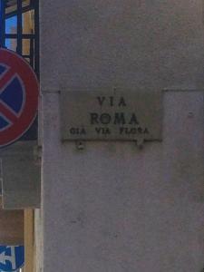 Certifikát, hodnocení, plakát nebo jiný dokument vystavený v ubytování ZI' MARI' - Via Roma