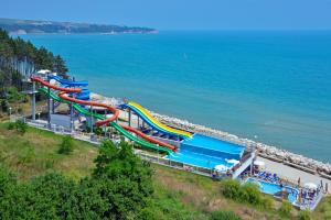 a water park with a bunch of water slides at Sol Luna Bay All Inclusive in Obzor