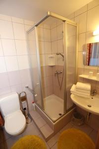 Koupelna v ubytování Ferienhaus Wechner + 37 fotografií