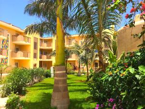 Zdjęcie z galerii obiektu Apartment | in Tropical Resort | pool | close to beach w mieście Santa Maria