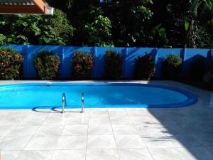Bazén v ubytování Puerto Vargas lodge nebo v jeho okolí