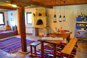 Gallery image of Kalinia Guesthouse B&B in Kovachevitsa